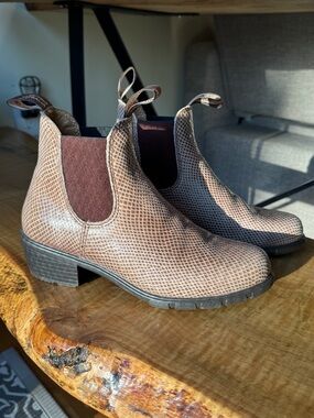 Blundstone #2165 Women's Heeled Chelsea Boots - Shell Lizard